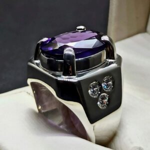Oval Cut 18 Carat Amethyst Men’s Ring