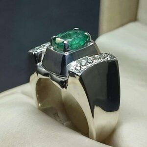 Oval Cut Zambian Emerald Women’s Ring