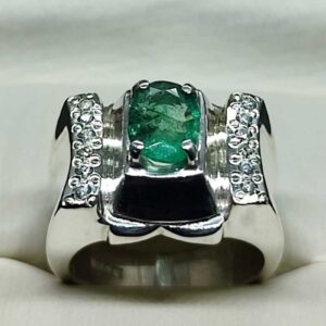 Oval Cut Zambian Emerald Women’s Ring