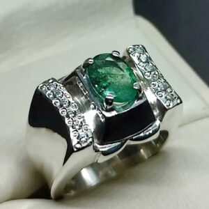 Oval Cut Zambian Emerald Women’s Ring