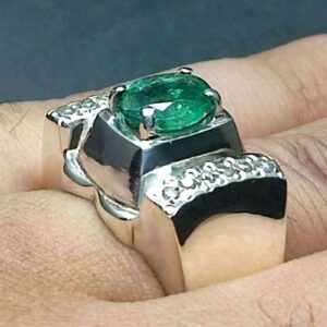 Oval Cut Zambian Emerald Women’s Ring