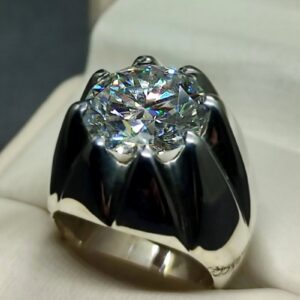 8 Carat Moissanite Men’s Star Shape Ring