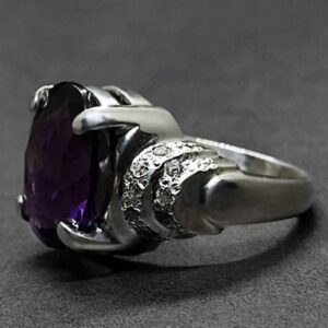 Round Cut 10 Carat Amethyst Women’s Ring