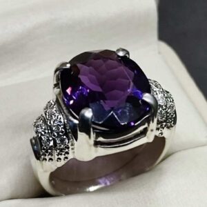 Round Cut 10 Carat Amethyst Women’s Ring