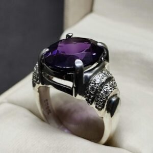 Round Cut 10 Carat Amethyst Women’s Ring