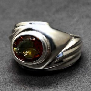 Handmade 3 carat oval cut Alexandrite men’s ring in Sterling Silver 925 with 14k and 18k gold options, featuring a lab-created color-changing gemstone