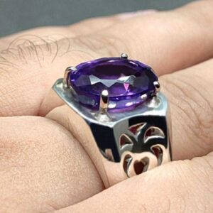 Oval Cut 13 Carat Amethyst Men’s Ring