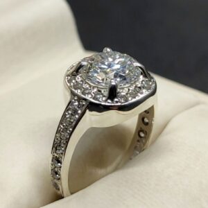 2 Carat Moissanite Women’s Solitaire Engagement Ring