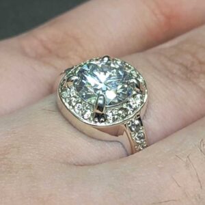 2 Carat Moissanite Women’s Solitaire Engagement Ring
