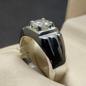 2 Carat Moissanite Men’s Elegant Ring