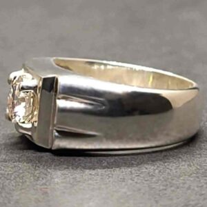 1 Carat Moissanite Men’s Elegant Ring