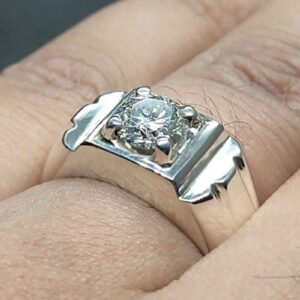 1 Carat Moissanite Men’s Elegant Ring