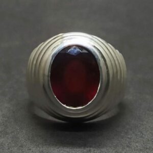 9 Carat Oval Cut Garnet Men’s Ring