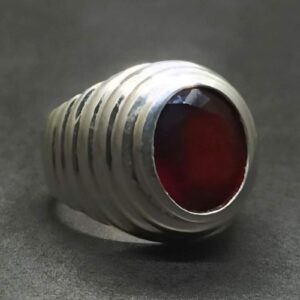 9 Carat Oval Cut Garnet Men’s Ring
