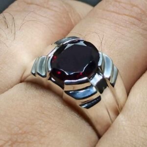 4 Carat Oval Cut Garnet Men’s Elegant Ring