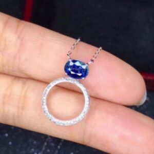 1.5 Carat Ceylon Blue Sapphire Pendant