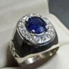 Blue Sapphire Floral Engraved Ring