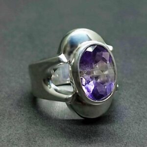 Oval Cut 5 Carat Amethyst Women’s Ring