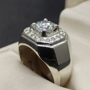2 Carat Moissanite Men’s Engagement Ring
