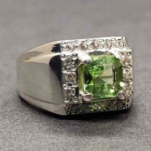 3 Carat Egyptian Peridot Women Ring