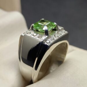 3 Carat Egyptian Peridot Women Ring