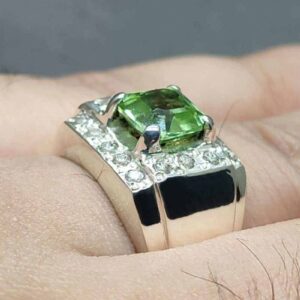 3 Carat Egyptian Peridot Women Ring