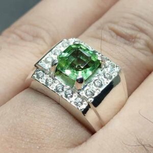3 Carat Egyptian Peridot Women Ring