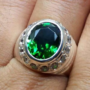 Green Lab Zircon Sterling Silver 925 Ring