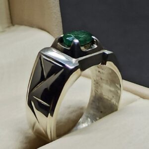 1 Carat Zambian Emerald Men’s Elegant Ring