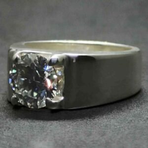 2 Carat Moissanite Men’s Plain Ring