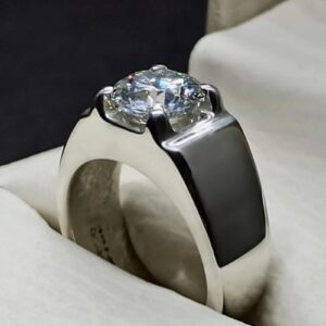 2 Carat Moissanite Men’s Plain Ring