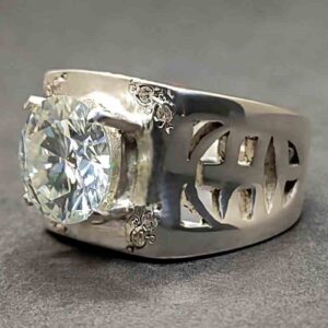 5 Carat Moissanite Men’s Lattice Ring