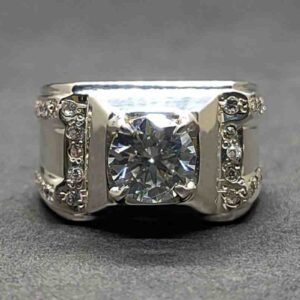 2 Carat Moissanite Men’s Engagement Ring