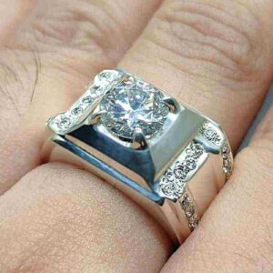 2 Carat Moissanite Men’s Engagement Ring