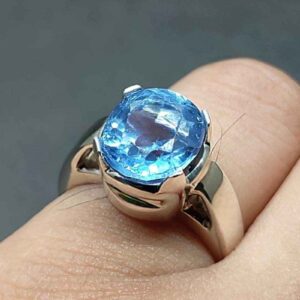 Blue Topaz Women’s Ring