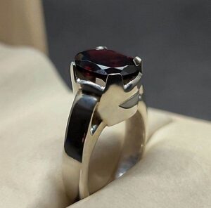 7 Carat Oval Cut Garnet Women’s Solitaire Ring
