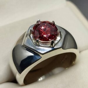 2 Carat Red Moissanite Men’s Star Shape Ring