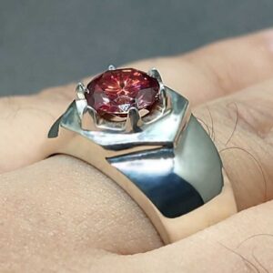 2 Carat Red Moissanite Men’s Star Shape Ring
