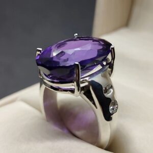 Oval Cut 20 Carat Dark Deep Purple Lab Amethyst Sterling Silver 925, 14k, 18k Gold Handmade Women Solitaire Ring