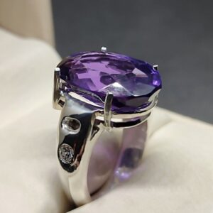 Oval Cut 20 Carat Dark Deep Purple Lab Amethyst Sterling Silver 925, 14k, 18k Gold Handmade Women Solitaire Ring