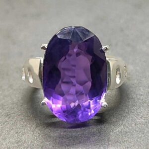 Oval Cut 20 Carat Dark Deep Purple Lab Amethyst Sterling Silver 925, 14k, 18k Gold Handmade Women Solitaire Ring
