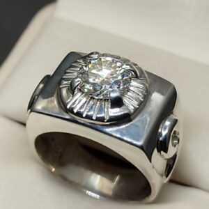 2 Carat Fire Moissanite Men’s Digit Ring