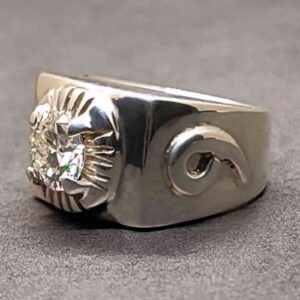 2 Carat Fire Moissanite Men’s Digit Ring