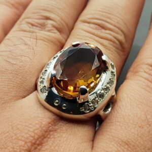 Oval Cut 16 Carat Color Changing Lab Alexandrite Sterling Silver 925, 14k, 18k Gold Handmade Women Anniversary Ring