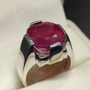 8.5 Carat Ruby Yaqoot Mens Ring