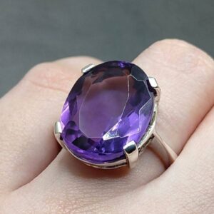 Oval Cut 18 Carat Deep Purple Lab Amethyst Sterling Silver 925, 14k, 18k Gold Handmade Women Solitaire Ring