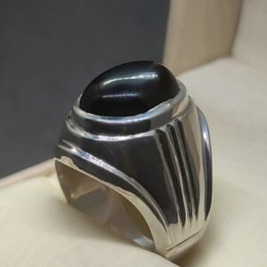 Natural Yemeni Blood Red Aqeeq Ring