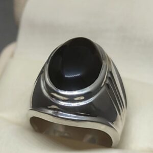 Natural Yemeni Blood Red Aqeeq Ring